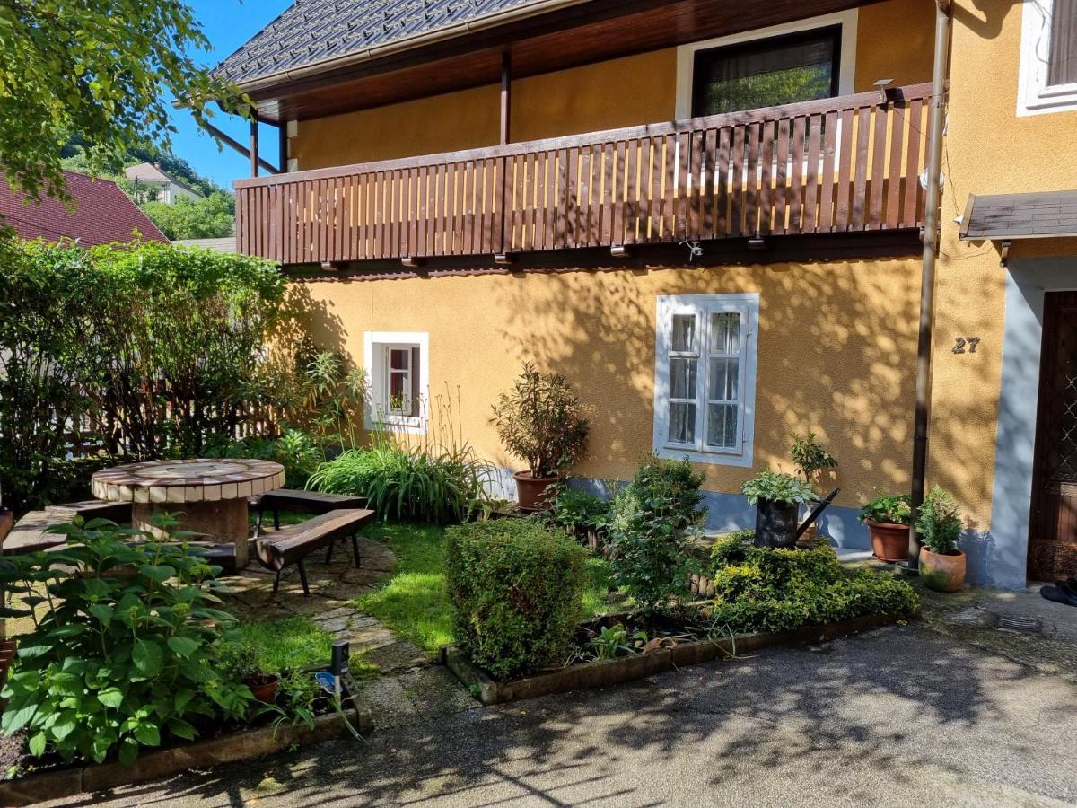 Blacksmith Apartman Kropa Kültér fotó